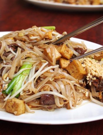 fried noodles asian
