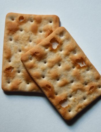 crackers crackers food