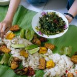 Tempe bacem goreng kecokelatan siap saji