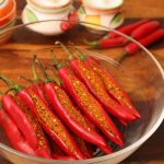 Cabai merah segar untuk stok dapur