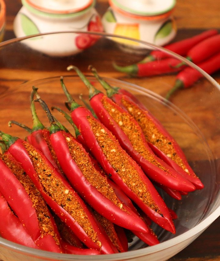Cabai merah segar untuk stok dapur
