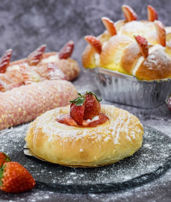 Resep Puding Roti Tawar Kukus Lembut: Tidak Berongga dan Tanpa Oven