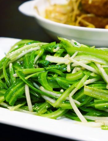 Resep Tumis Kangkung Tidak Pahit: Hijau Cerah dan Tidak Bera
