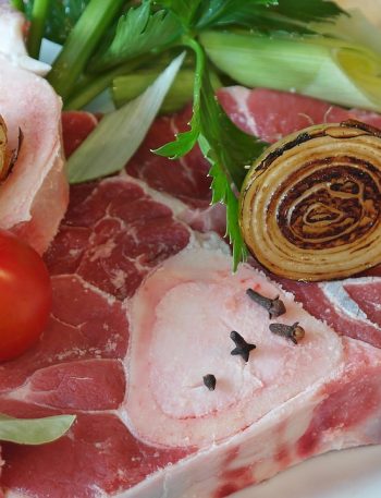 Resep Sop Iga Sapi Kuah Bening: Daging Empuk Rontok, Kaldu Gurih Jernih