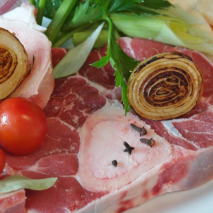 Resep Sop Iga Sapi Kuah Bening: Daging Empuk Rontok, Kaldu Gurih Jernih